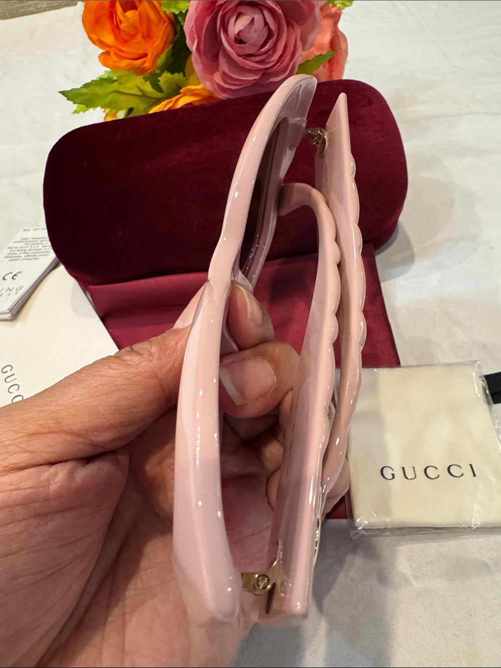 Authentic Gucci Light Pink GG Logo Chunky Frame Sunglasses - Picture 11 of 13